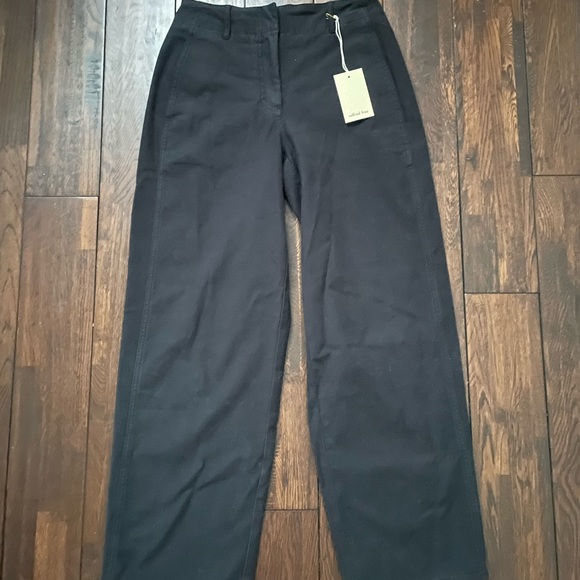 Aritzia Wilfred Free Ascendent pants 🖤 brand new, never worn - Picture 3 of 4